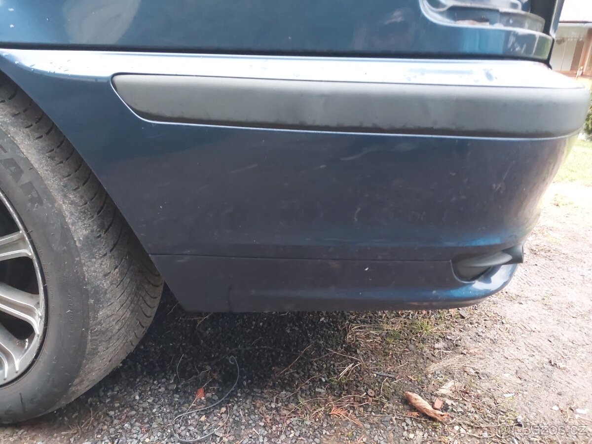 BMW e46 zadní nárazník - 3