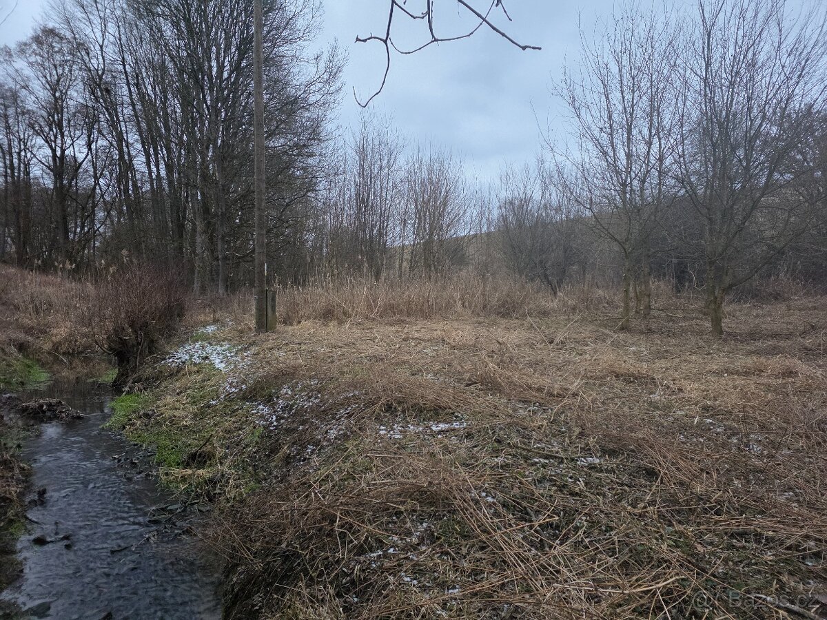 🌿 PRODEJ POZEMKU – DOUBRAVY U ZLÍNA - 3