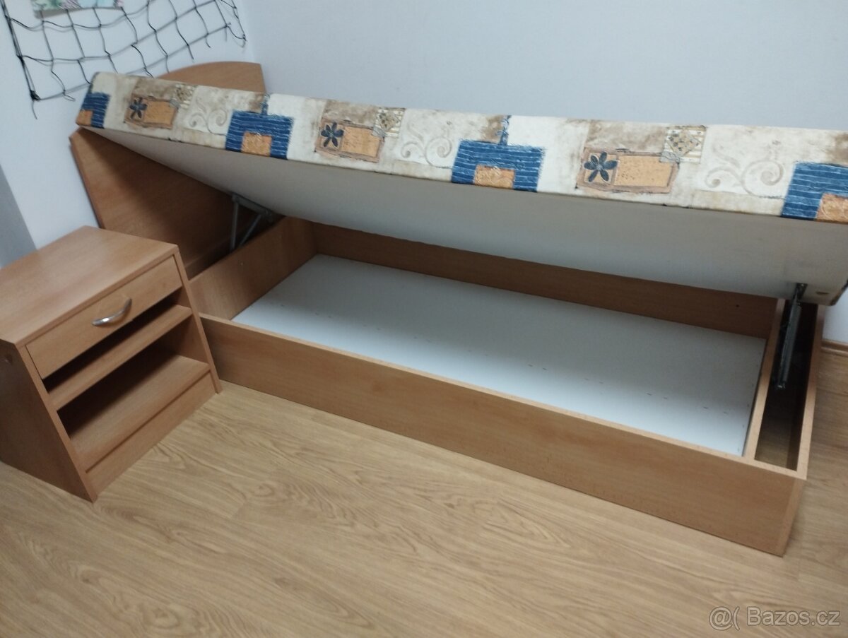 Prodám postel + noční stolek - 3