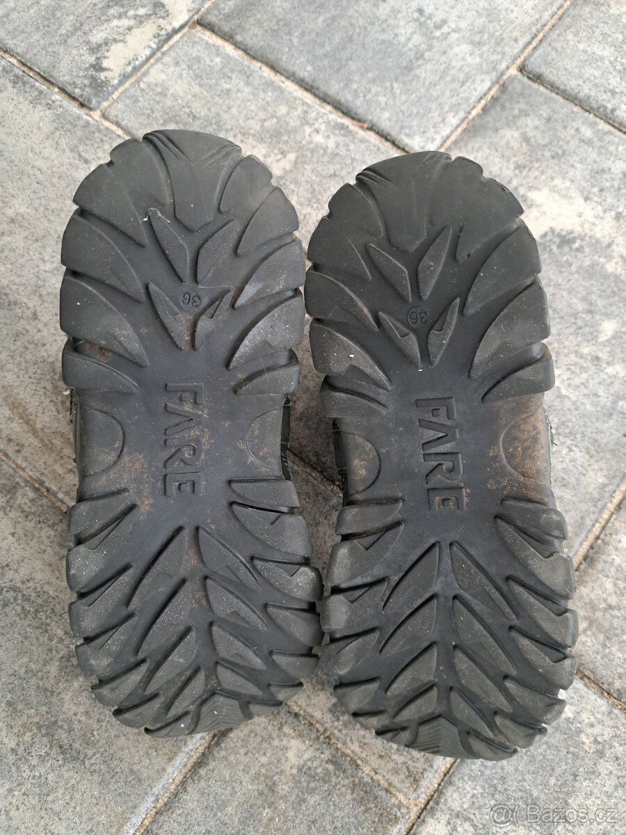 48) Zimni boty Fare 36 - 3