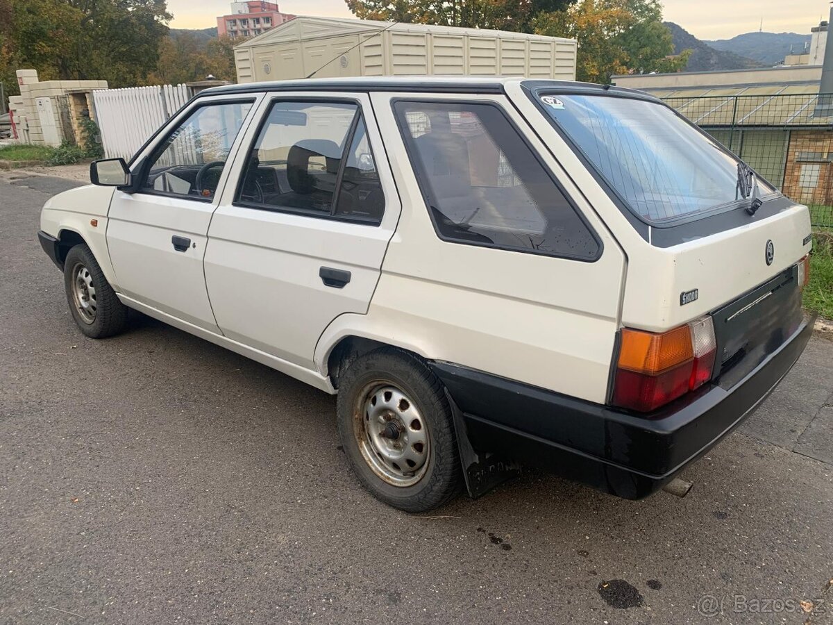 Škoda Forman 135 LX - 3