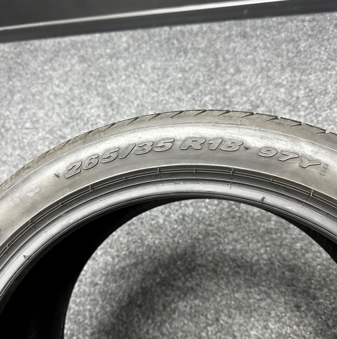 1ks pneu Pirelli 265/35/18 - 3