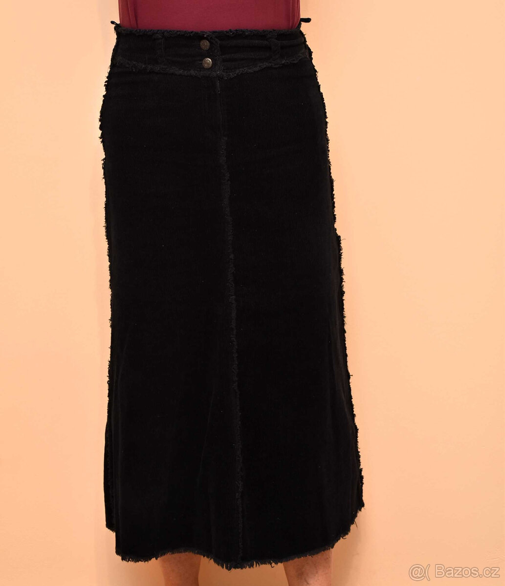 Dlouhá černá manžestrová elastická maxisukně vel.L - 3