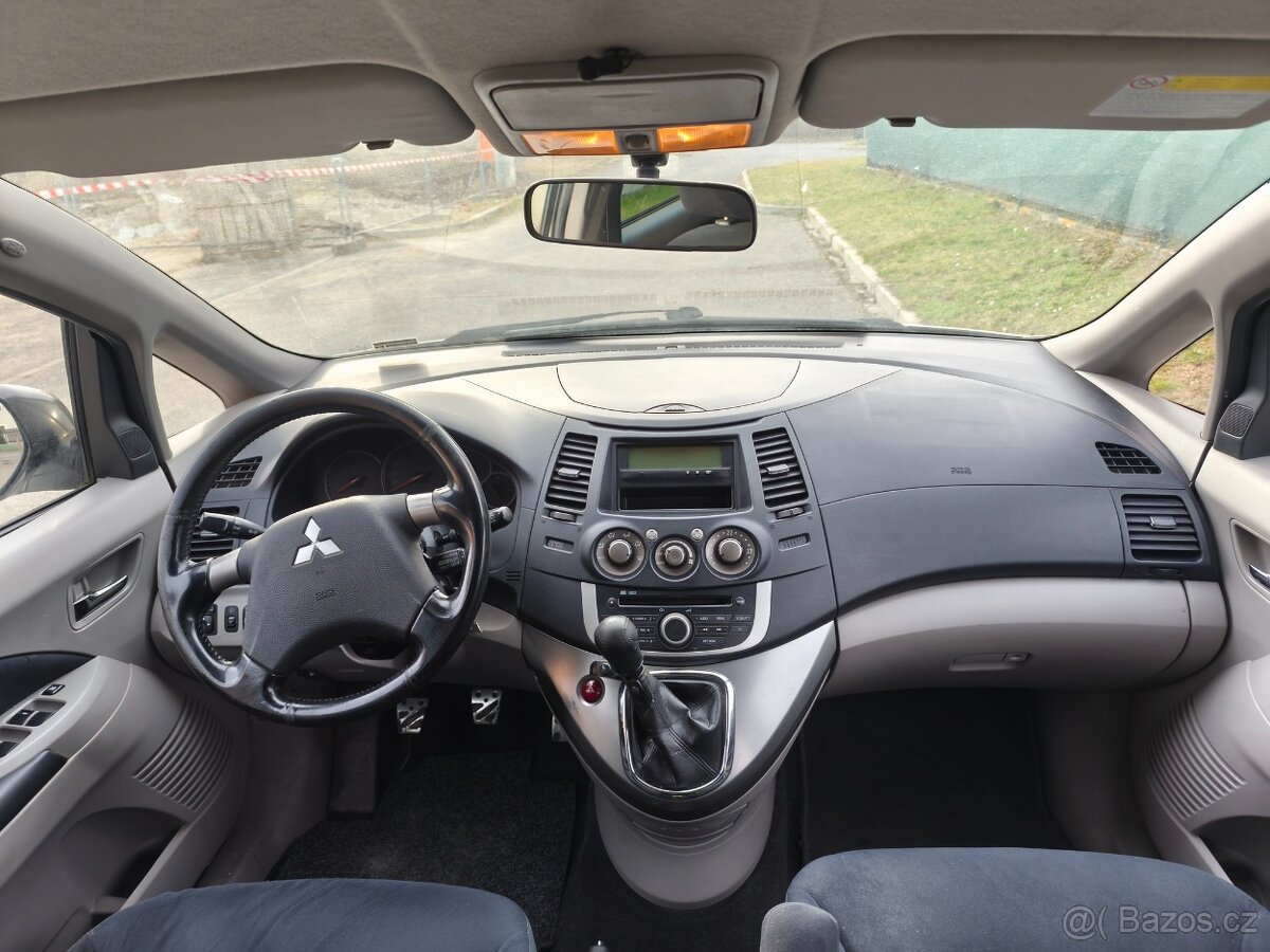 Mitsubishi Grandis 2.0 DiD - 3