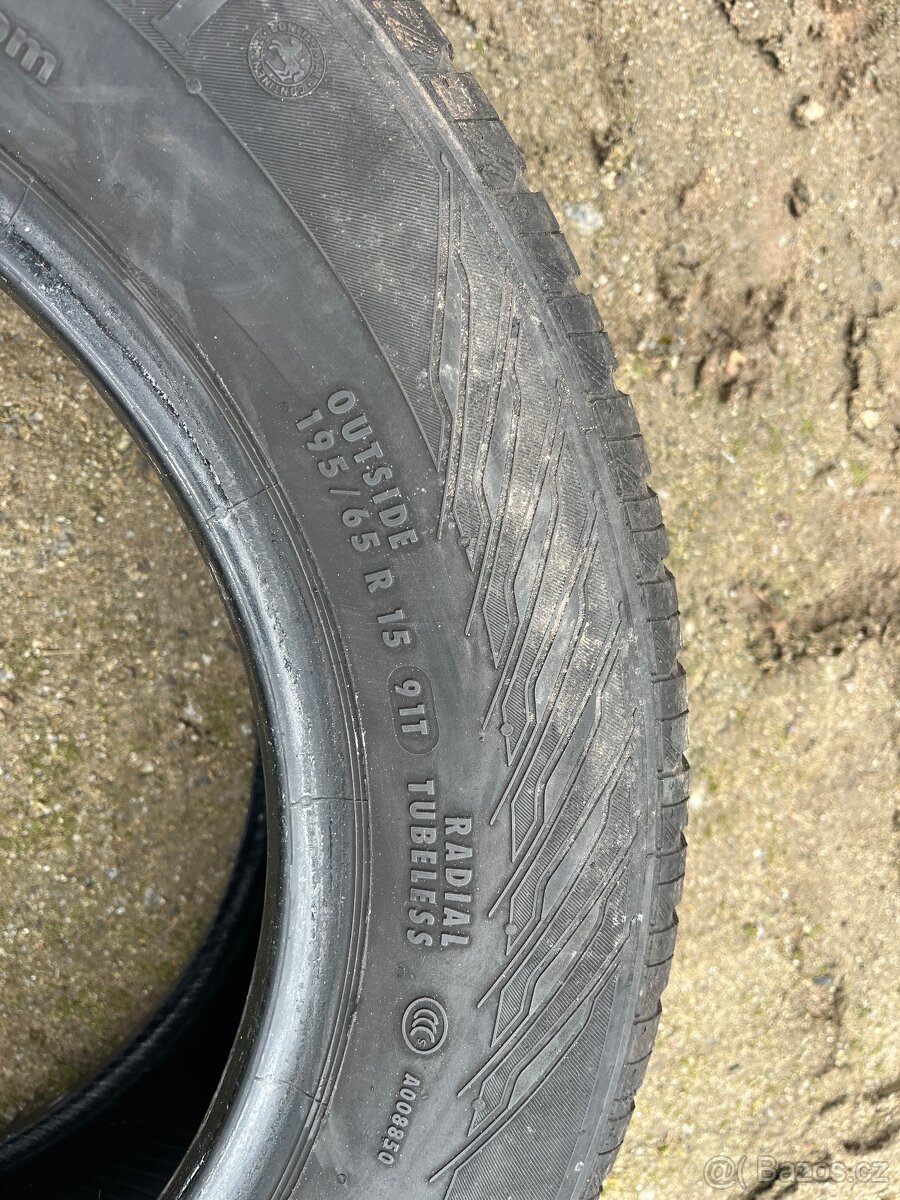 Pneu 195/65/15 - 3