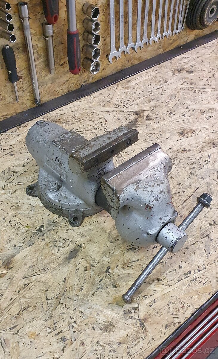 Svěrák York 125 - 3