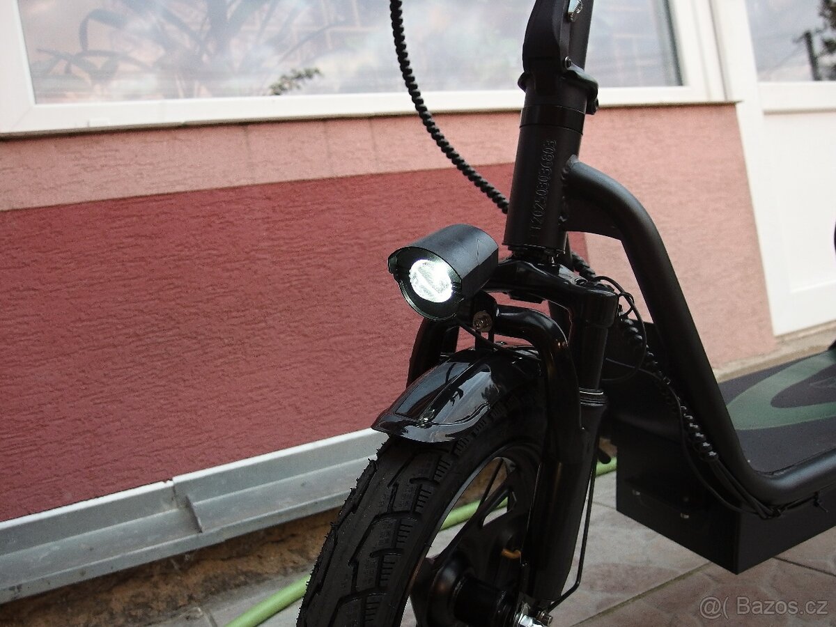 Elektrokoloběžka - 3