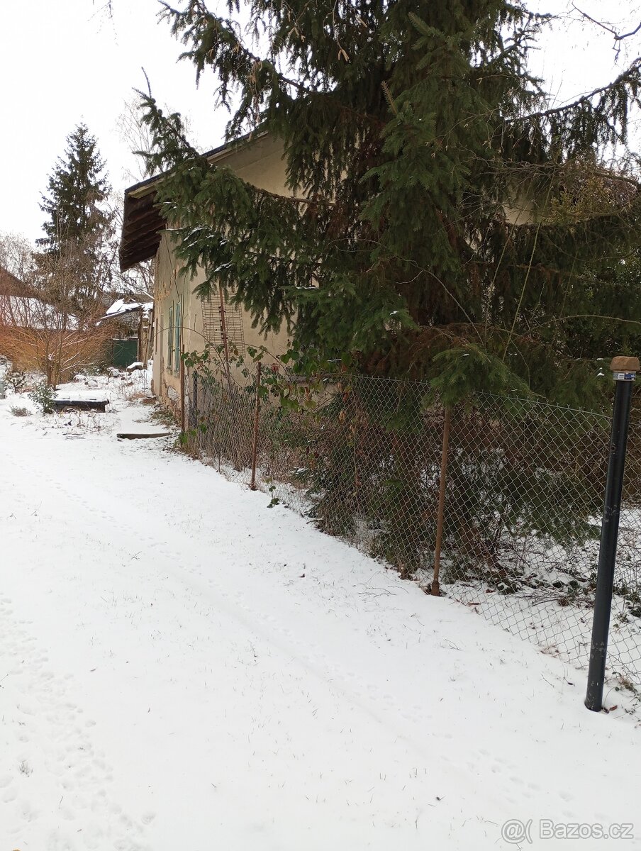 Prodej domu s pozemkem, k demolici, s podaným projektem - 3