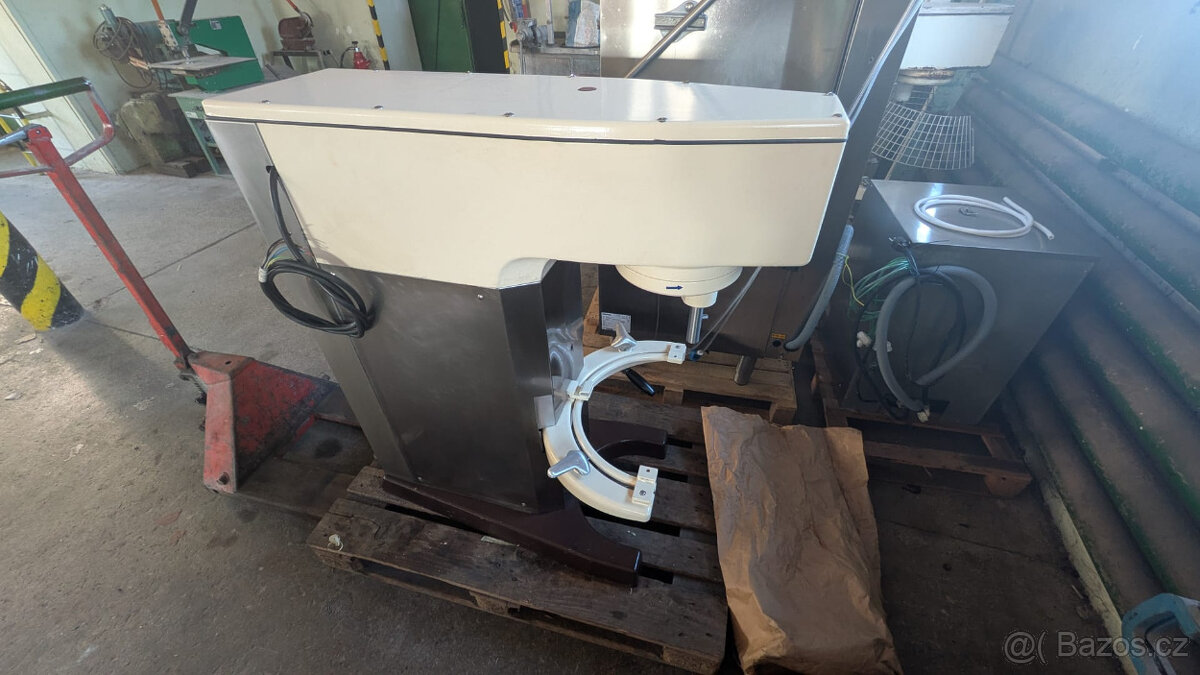 robot RE 22 alba - 3