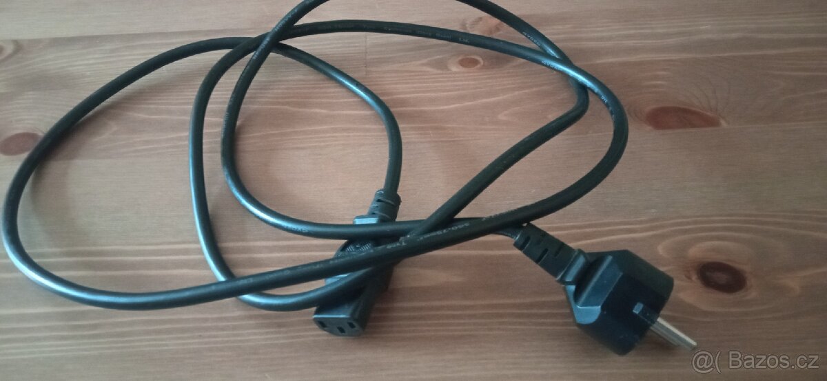 KABELY A RŮZNÉ PROPOJOVACÍ... NABÍJEČKY... - 3