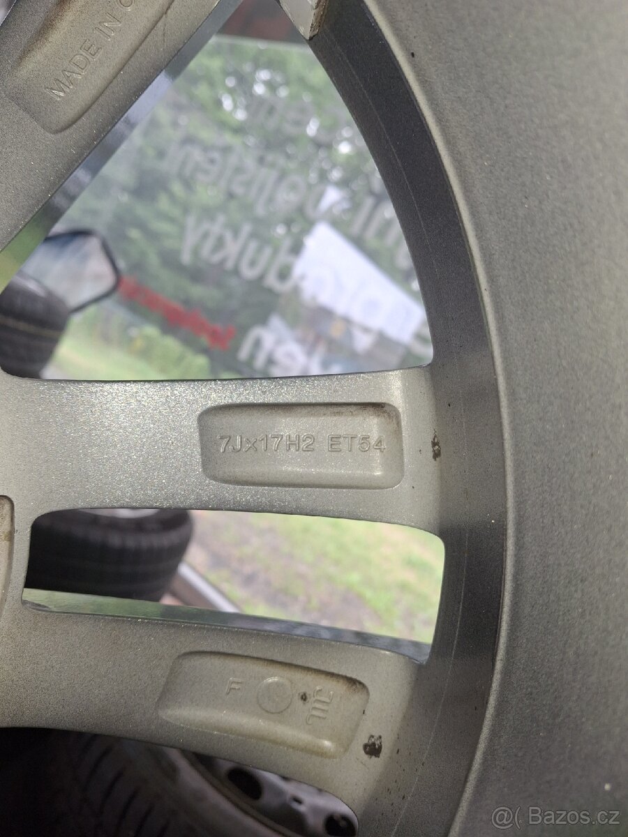 Originální alu kola - R17 7J ET54 na Škoda Octavia, Yeti... - 3