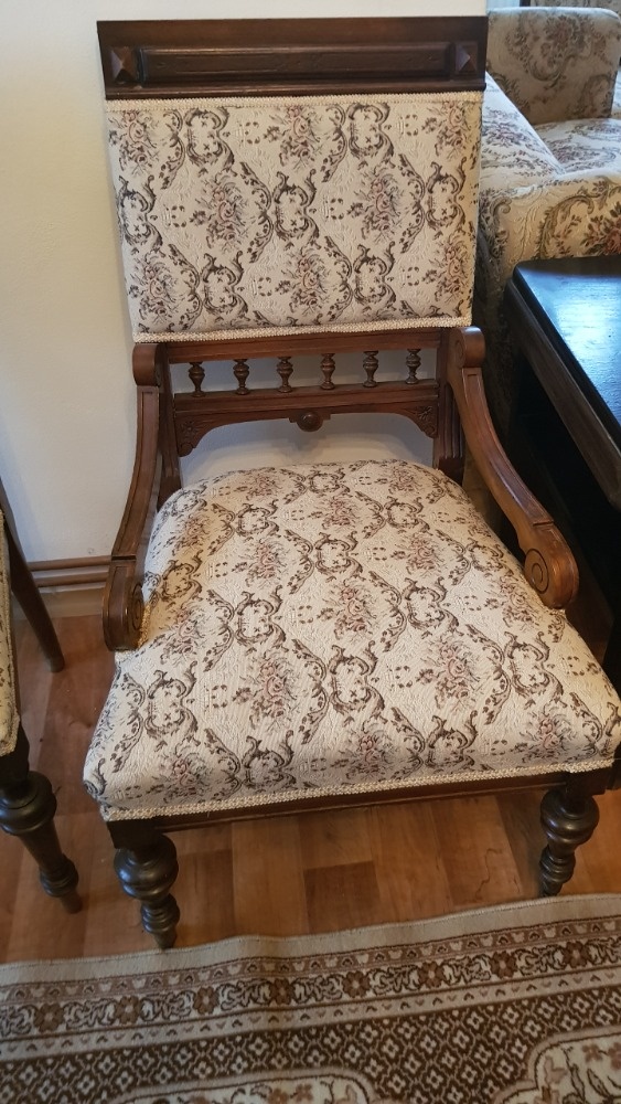 Starožitná sada křesel a gauče - 3