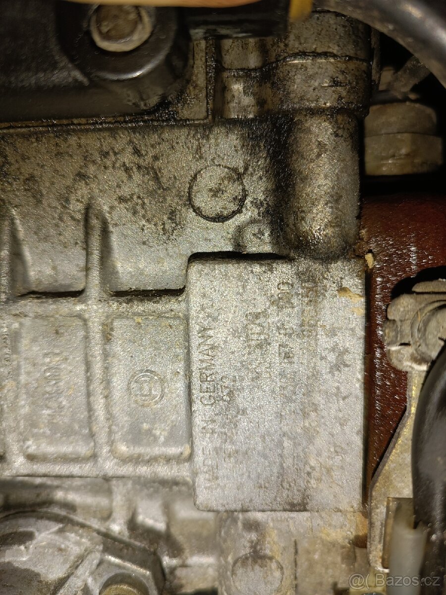 čerpadlo + vstřiky rotačka 1.9tdi 66kw AGR - 3