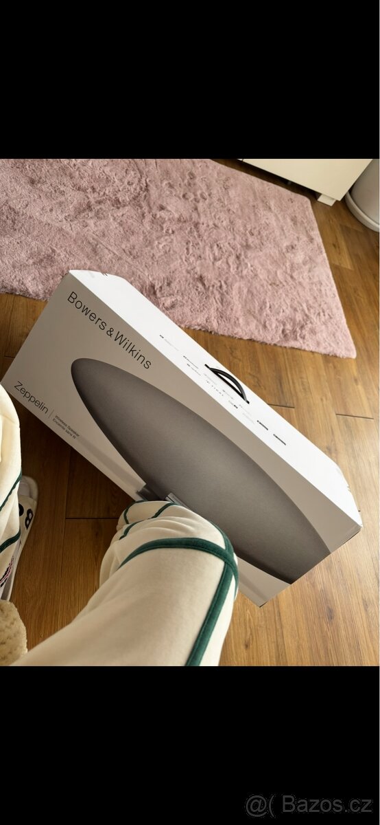 Bluetooth reproduktor bowers a wilkins zeppelin - 3
