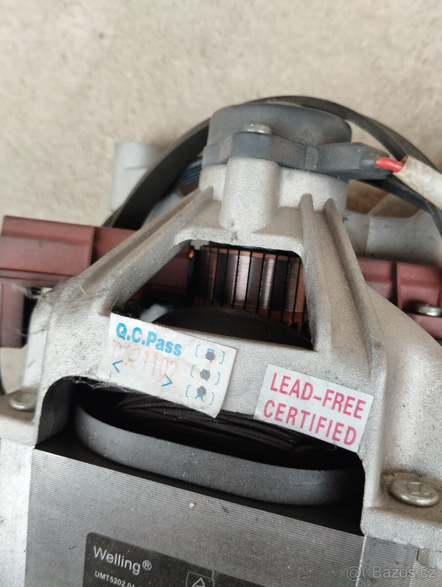 2 elektromotory z pračky - 3