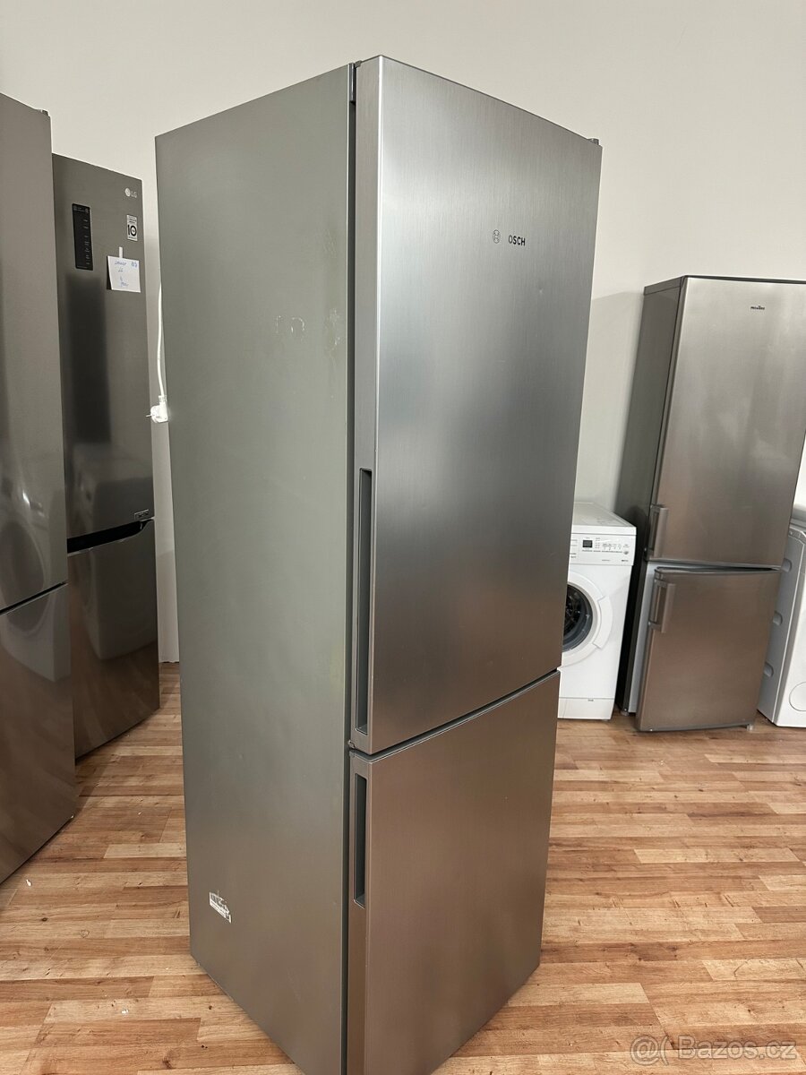 Lednice s mrazákem Bosch (287) - 3