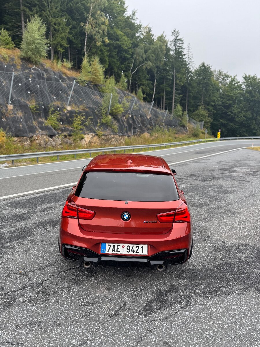 BMW M140i - 3