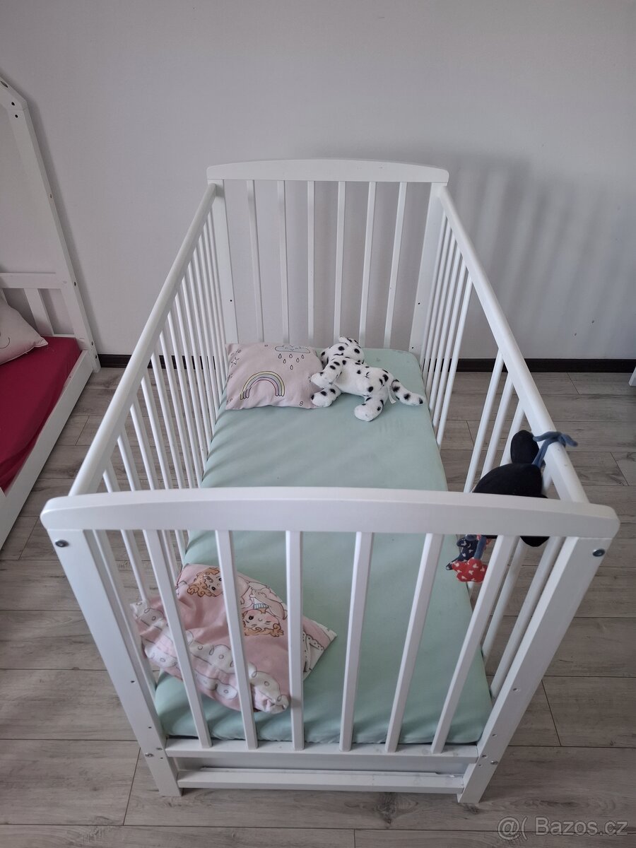 2 dětské postýlky - 3