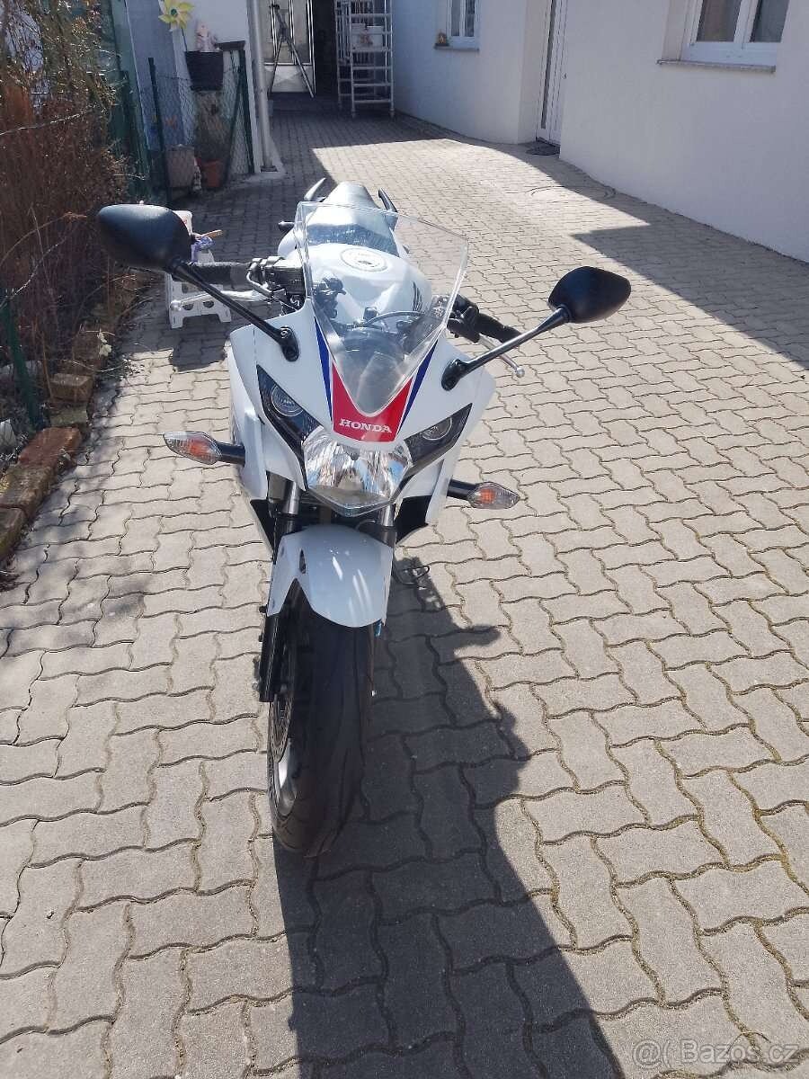 Honda CBR 125 - 3