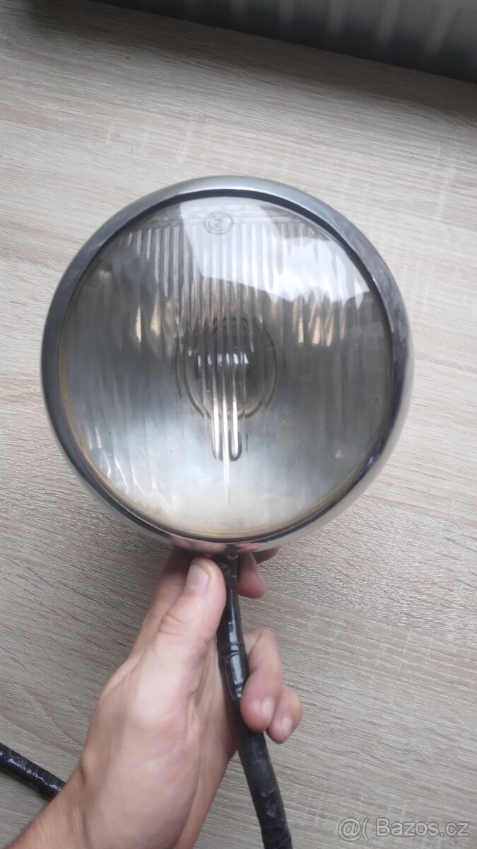 Prodám kompletní světlomet na motocykl ČZ 150C - 3