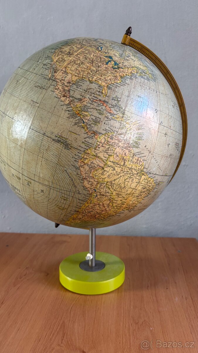 Globus starý - 3