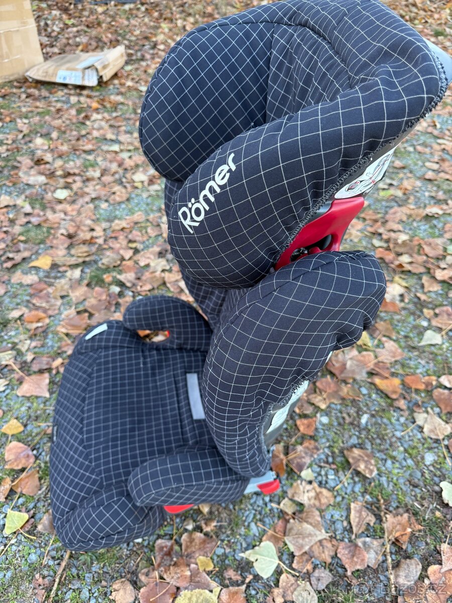 Dětská autosedačka značky Britax Römer 15-36 kg - 3