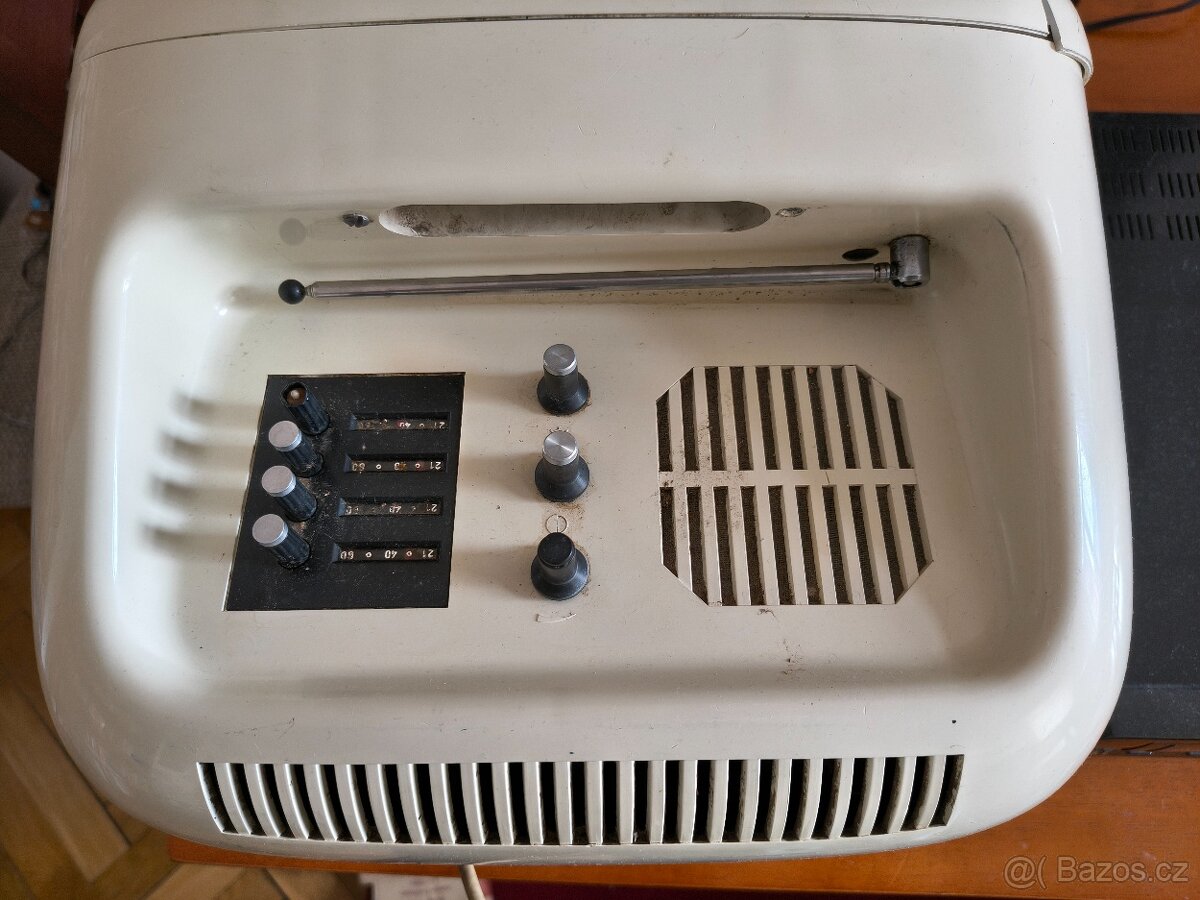 Daruji za odvoz Televizor Tesla MiniTesla 4156AB - 3