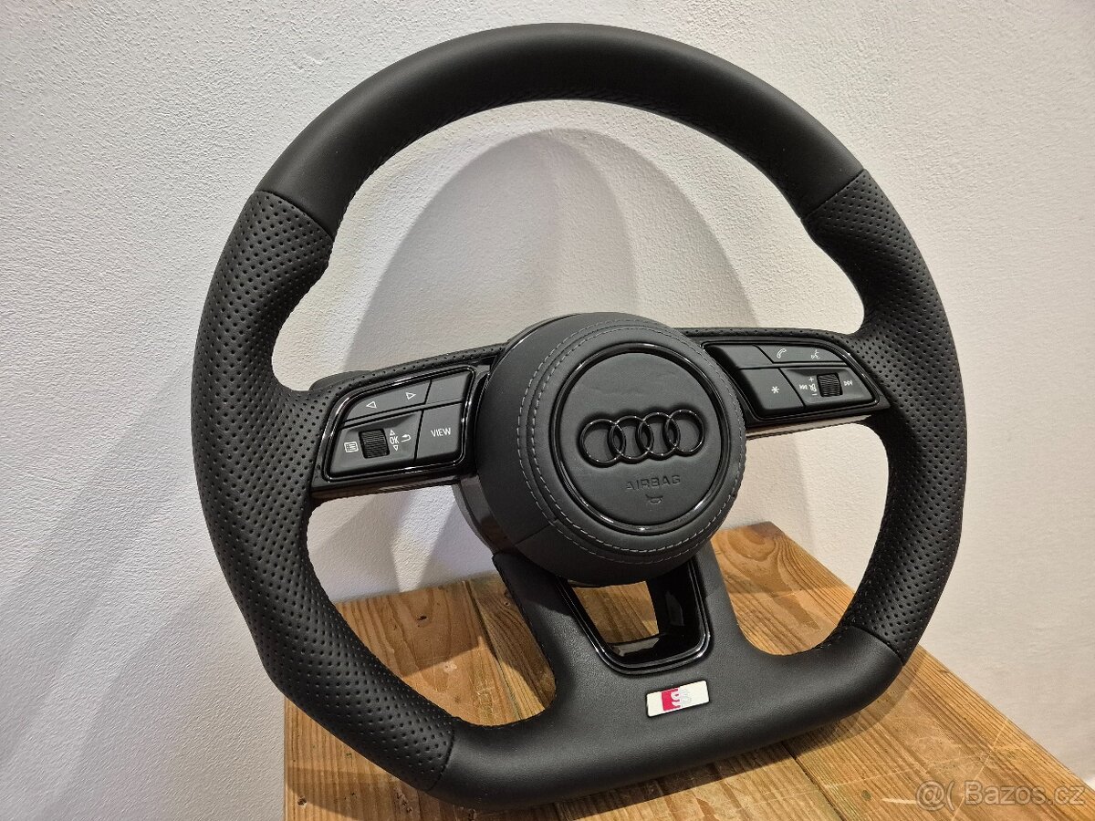Krásny AUDI MULTIFUNKCNY VOLANT ZKOSENY RS PADLAMI - 3