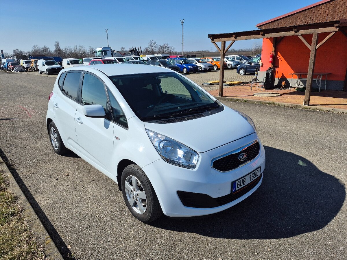 Venga, 1,4i, 66kW, serviska, ČR - 3