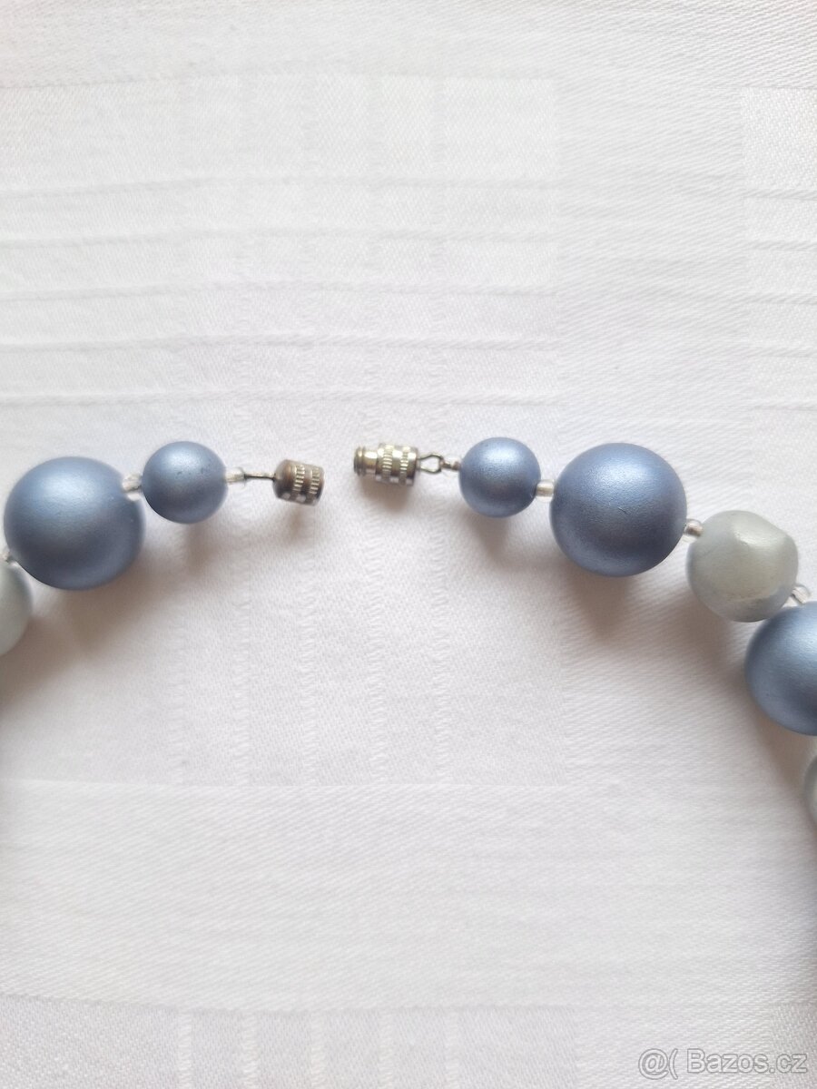 Vintage/retro modrošedé korále - 3