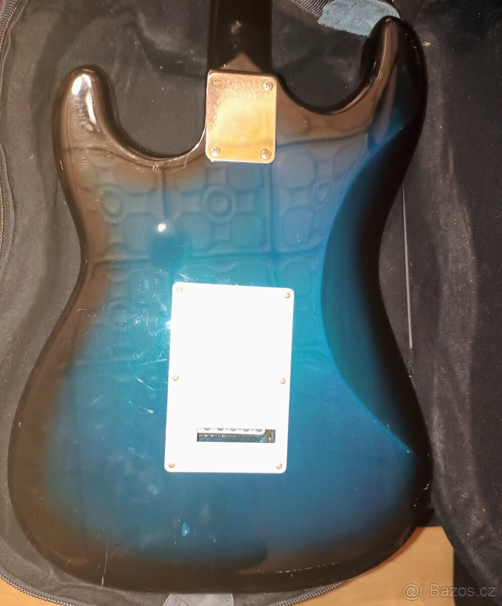 Fernandes Stratocaster - 3