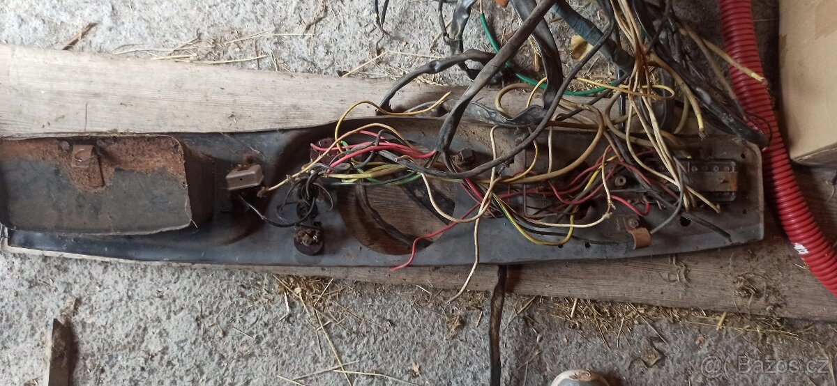 Tatra 57 A přístojová deska - 3