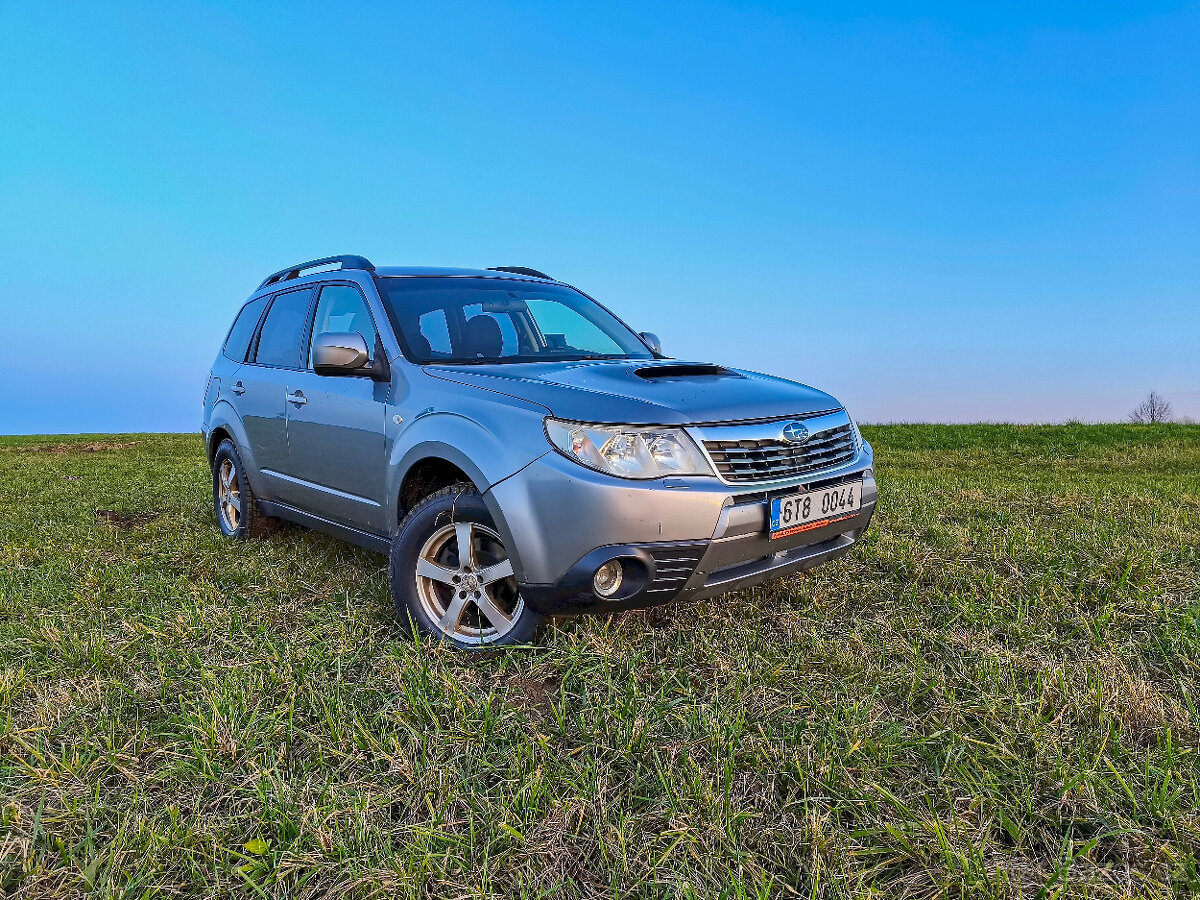 Subaru Forester, 2.0TD 108kW, 4x4, STK 1/27, r.v. 2010 - 3