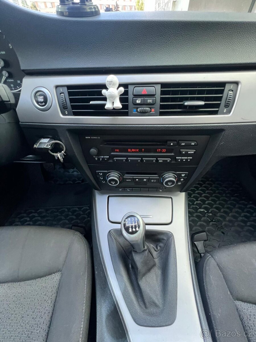 BMW 325i + LPG 160KW, PĚKNÝ STAV, XENONY, - 3