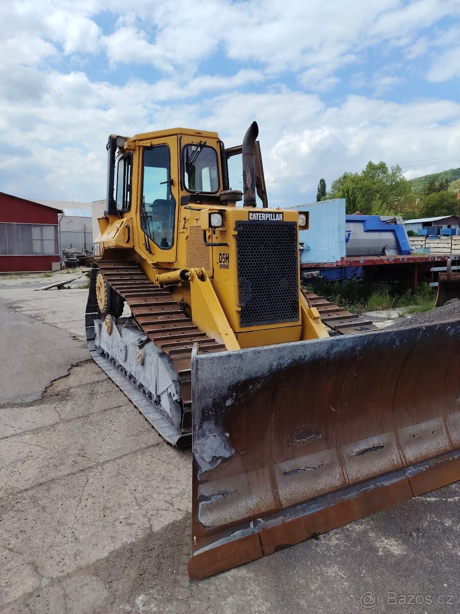 Dozer Cat D5 - 3