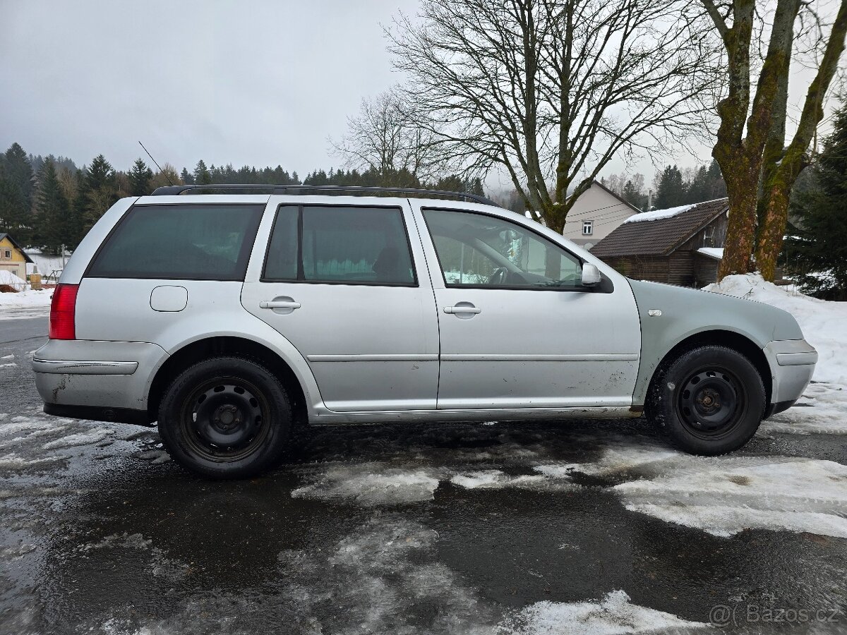 Volkswagen Bora 1.6 77kW - 3