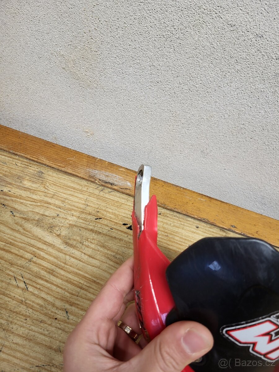 Chrániče páček Blastry - 3