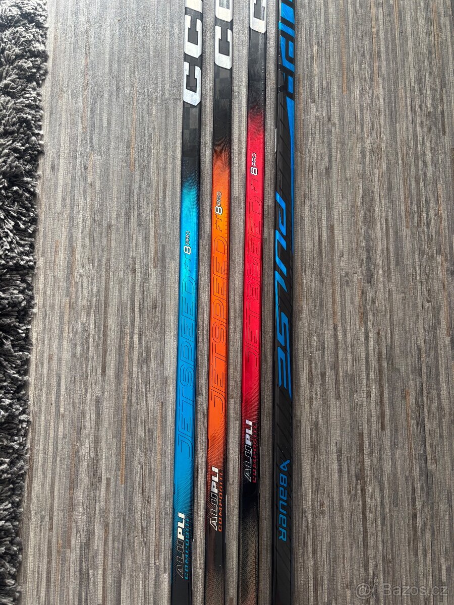 Hokejky CCM a Bauer - 3