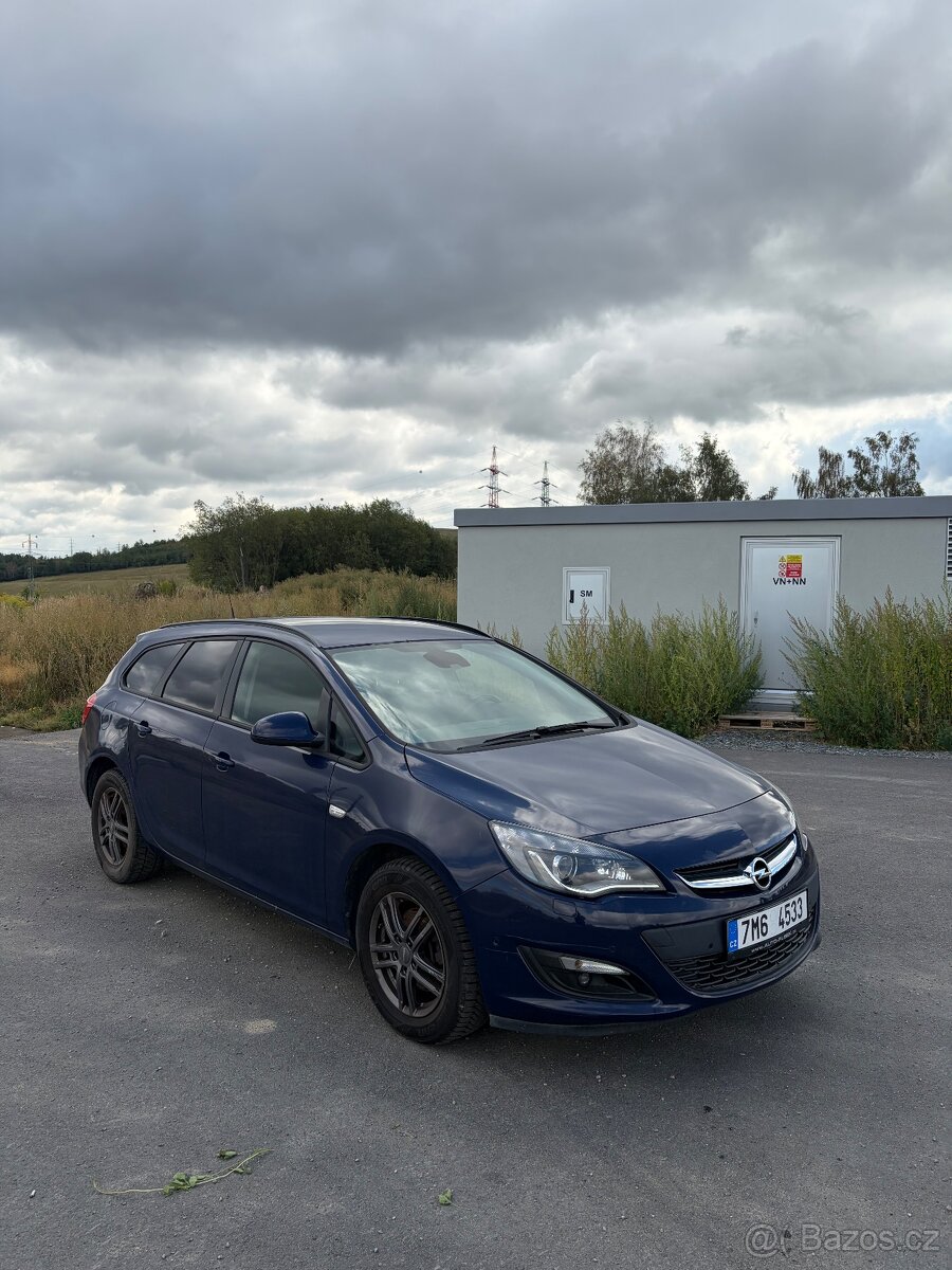 Opel Astra J 1.6 cdti - 3