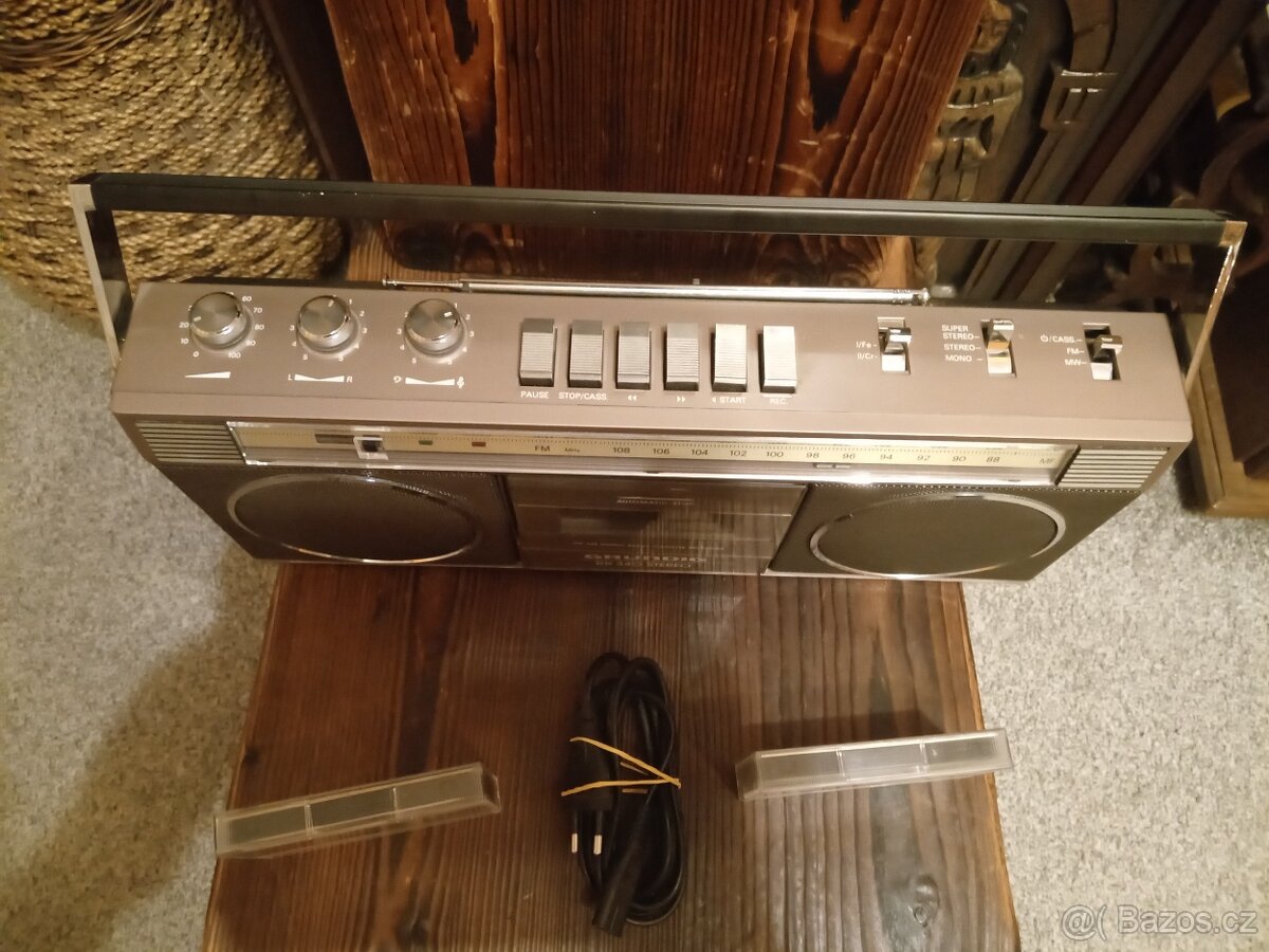GRUNDIG RR340 - 3