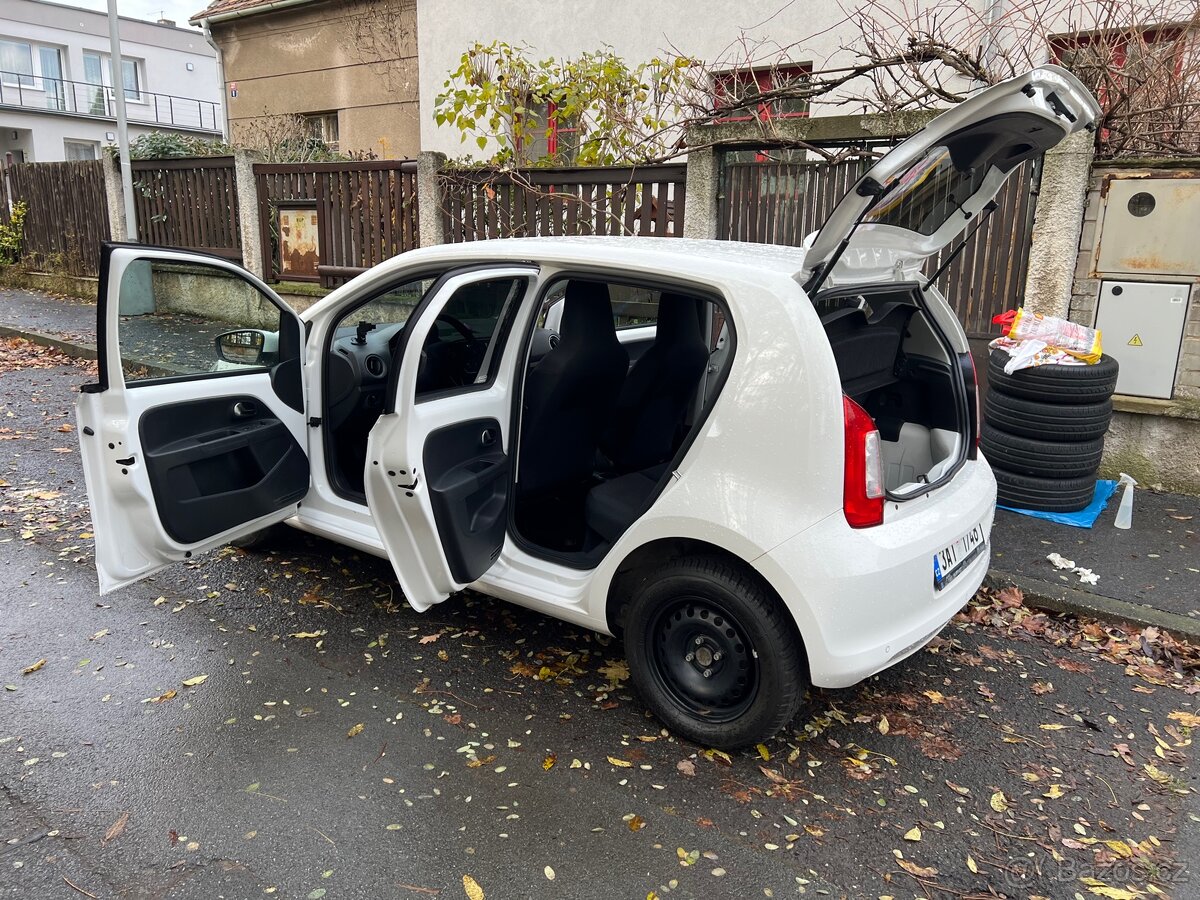 Škoda Citigo 2013 1.0 55kw, najeto 68 530km - 3