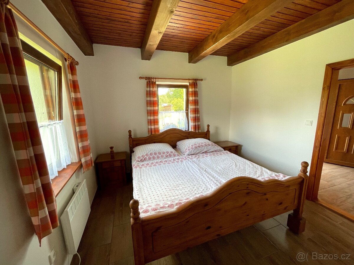 Pronájem domu se zahradou - 3