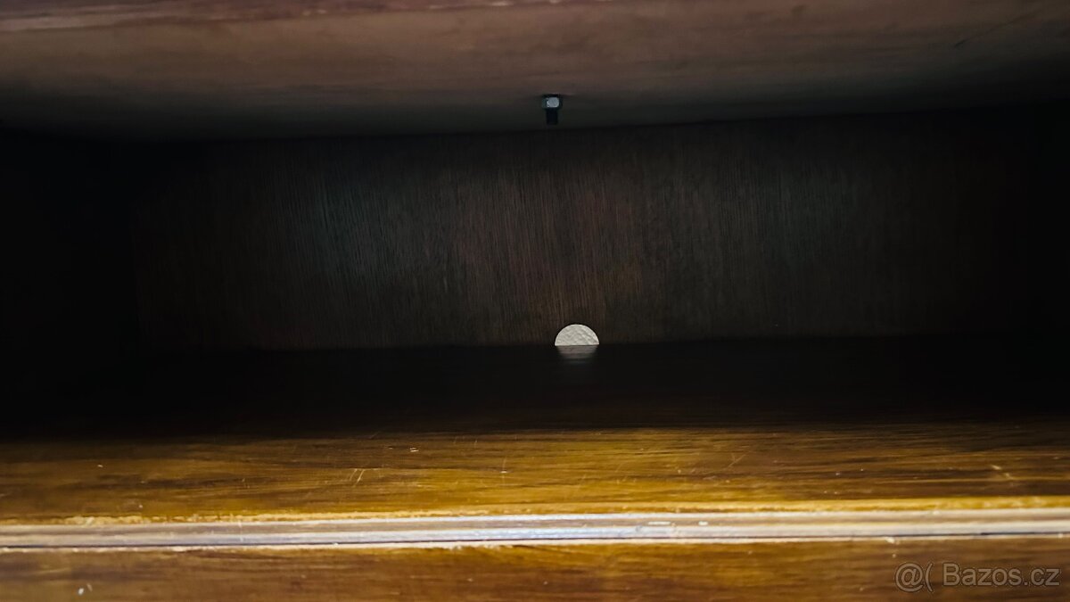 Rustikální komoda - 3