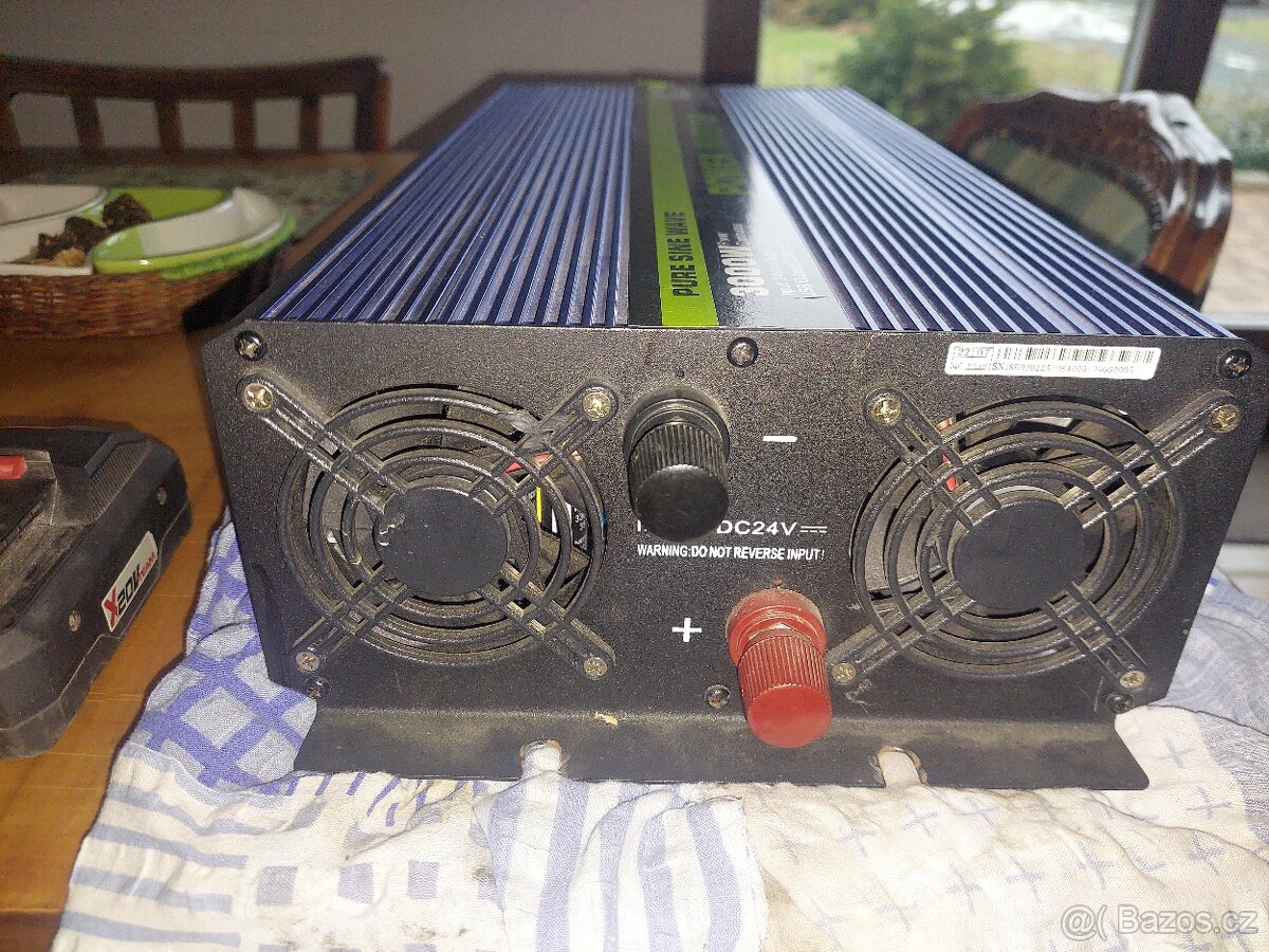 měnič napětí z 24V DC na 230V AC 3000W sinus - 3