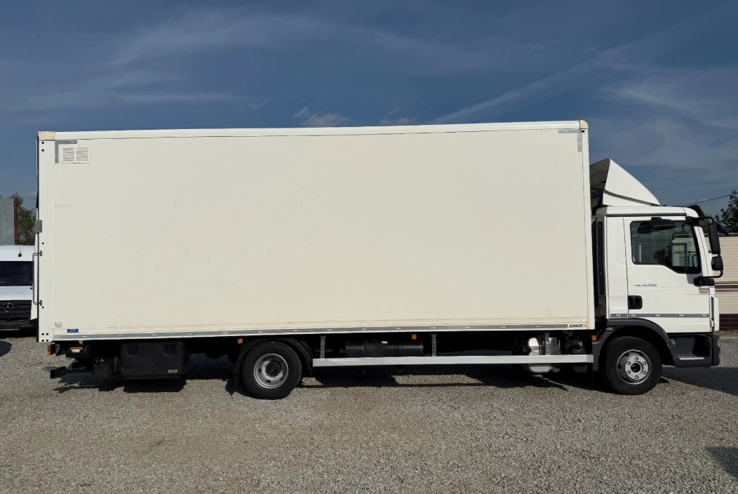 MAN TGL 12.220 - 4x2 – Skříň + Hč – EURO 6 - 3