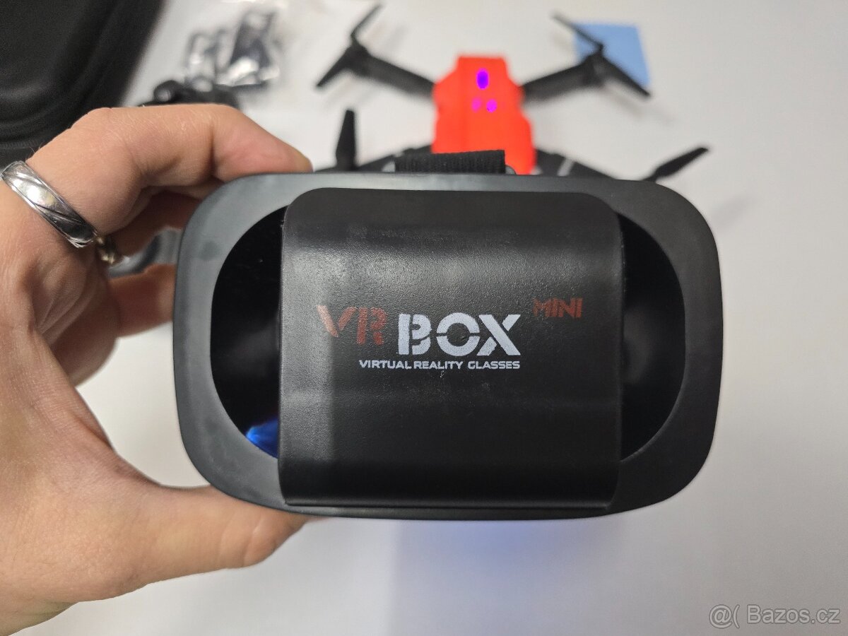 Dron Professinal dual kamera + box s příslušenstvím + VR - 3