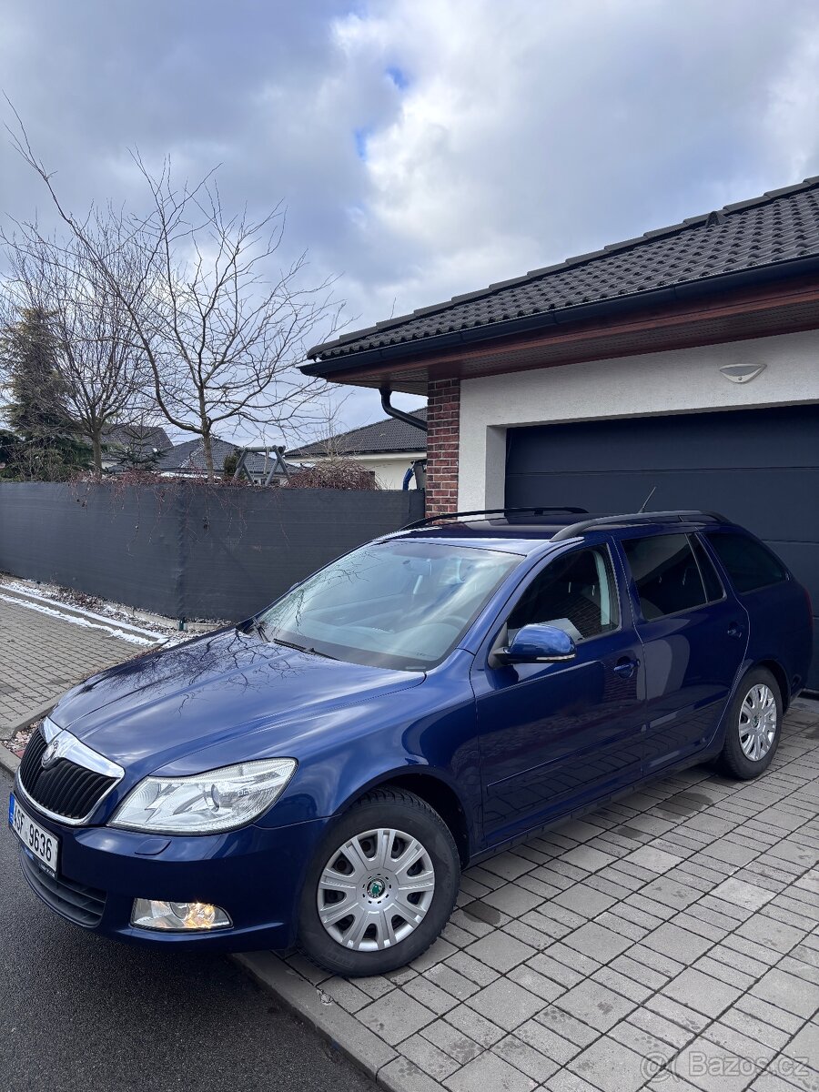 Škoda Octavia II 1.6 MPI - 3