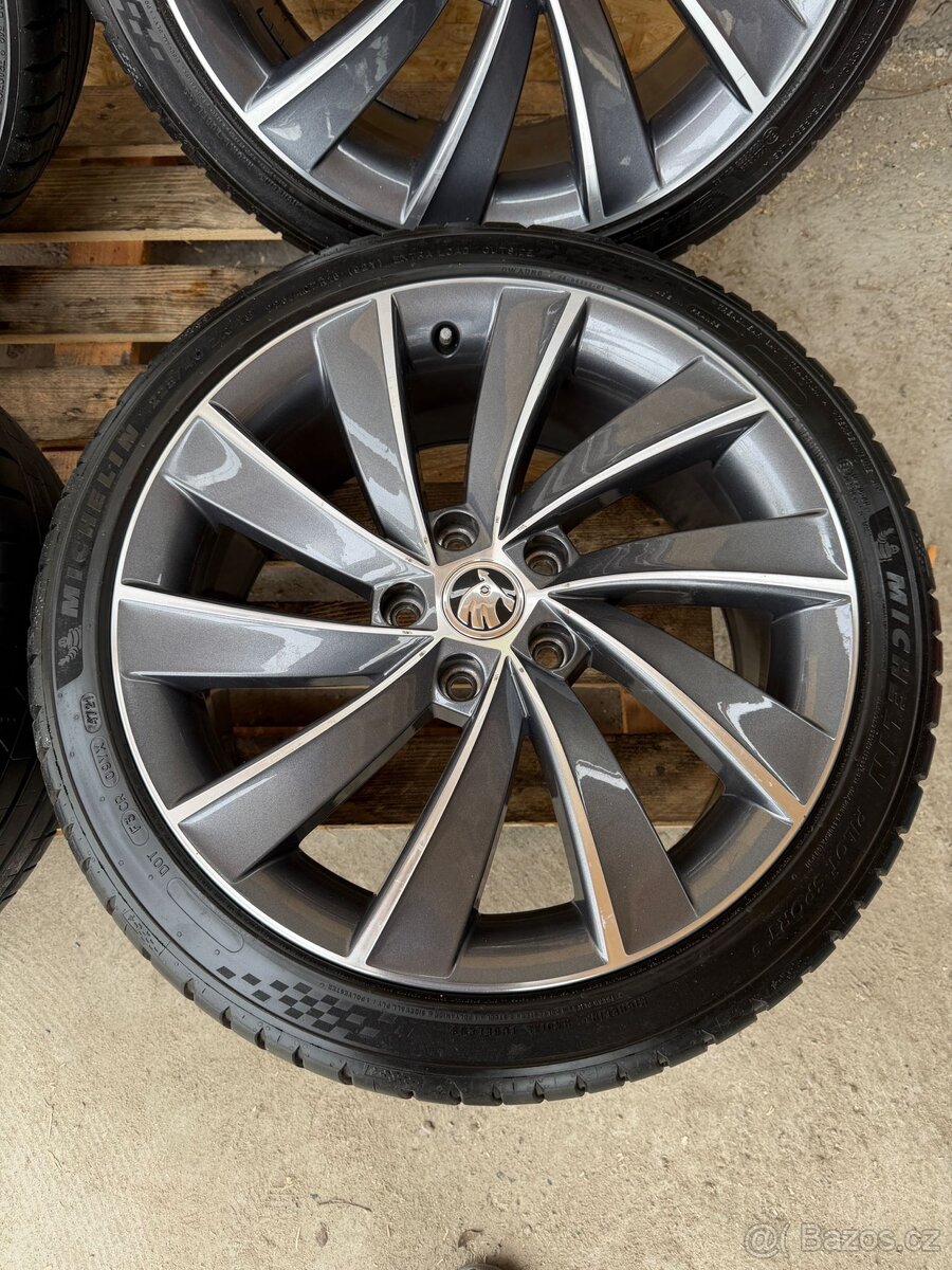 Prodám disky 225/40/18 - 3
