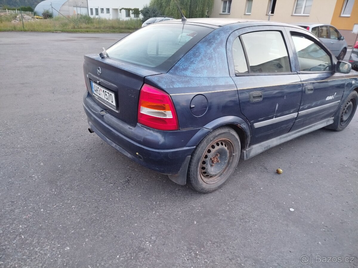 Opel Astra lpg - 3