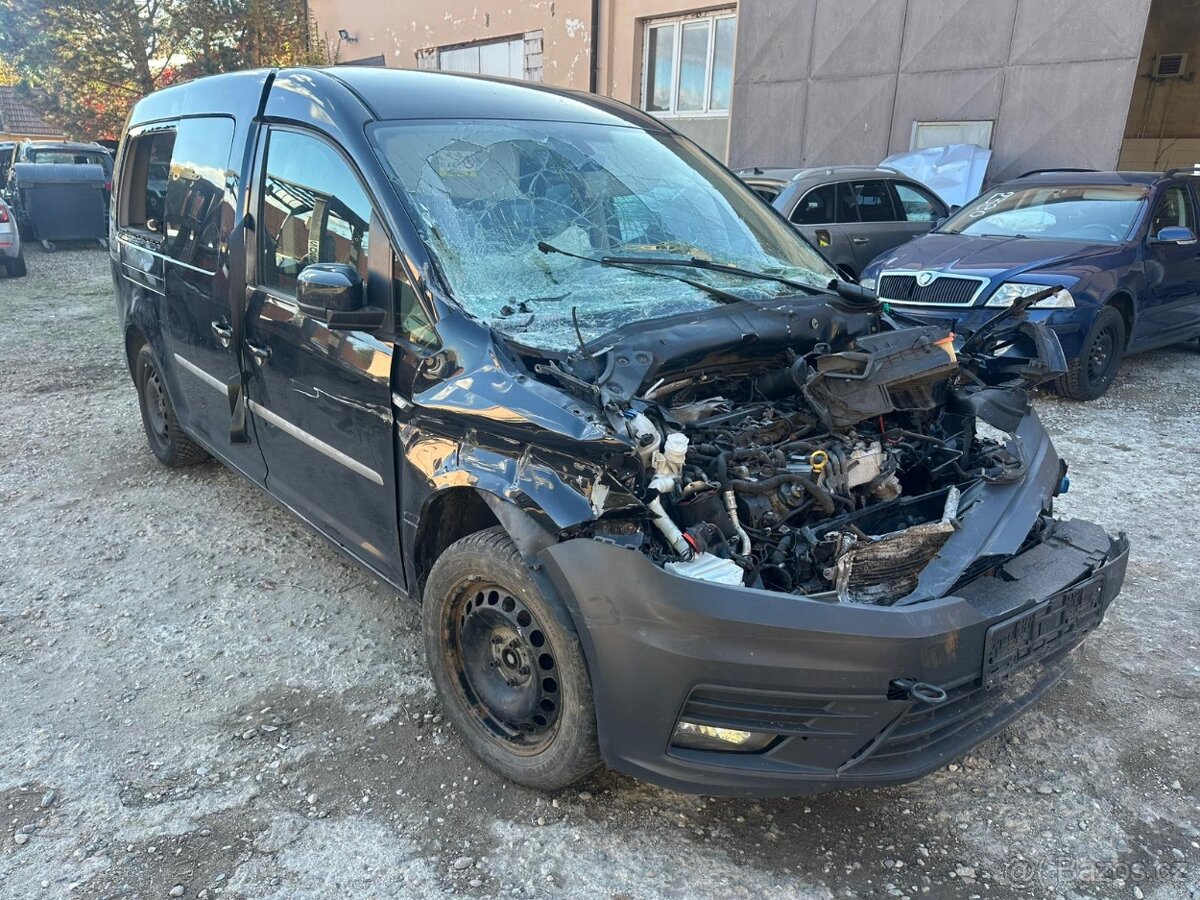 VW Caddy 4 Maxi Kombi 2.0TDI 75KW DFSD RTH LC9X r.v. 2016 - 3